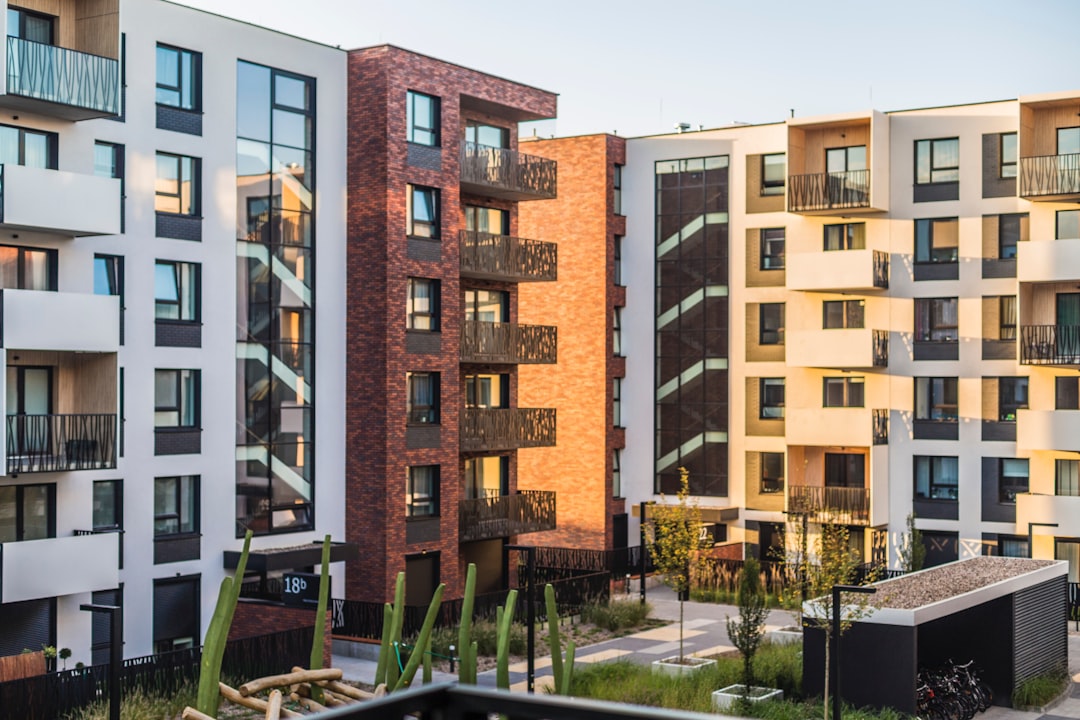 Discover the Luxurious Amenities at Woodmore Apartments